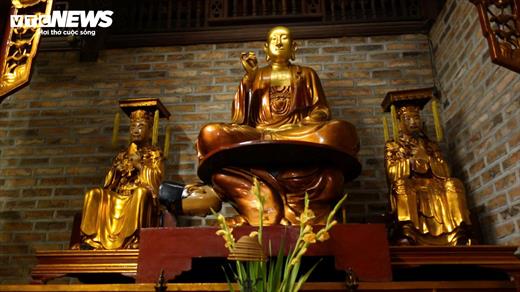 Giải mã bức tượng Phật ngồi trên lưng vua độc nhất vô nhị ở Hà Nội