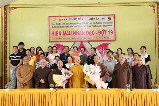 ĐỢT 19 HIẾN MÁU NHÂN ĐẠO TẠI CHÙA ÂN THỌ: HƯỚNG VỀ VESAK VÀ KỶ NIỆM 50 NĂM NON SÔNG LIỀN MỘT DẢI ĐỢT 19 HIẾN MÁU NHÂN ĐẠO TẠI CHÙA ÂN THỌ: HƯỚNG VỀ VESAK VÀ KỶ NIỆM 50 NĂM NON SÔNG LIỀN MỘT DẢI