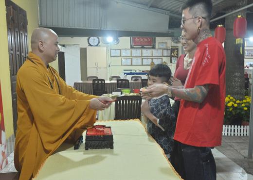 GIAO THỪA TẾT BÍNH NGỌ – 2026