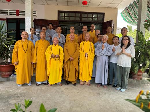 Lễ cầu an trai tăng tại tư gia gia đình Phật tử Thiện Tâm, Diệu Thanh