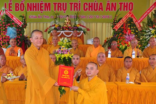 LỄ CÔNG BỐ QUYẾT ĐỊNH BỔ NHIỆM TRỤ TRÌ CHÙA ÂN THỌ ĐỐI VỚI ĐẠI ĐỨC THÍCH LỆ NGÔN
