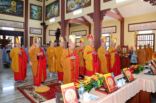 LỄ HOÀN ĐÀN DƯỢC SƯ THẤT CHÂU TẠI CHÙA THIÊN CHÂU DIỄN RA TRANG NGHIÊM, THANH TỊNH