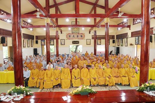 Lễ tổng khai giảng khoá an cư kiết hạ của Phật giáo Long An năm 2025