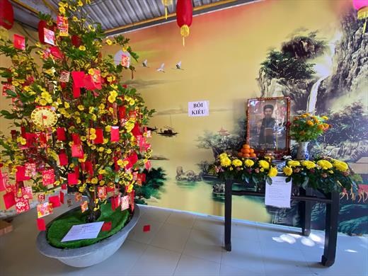 THƠ KIỀU TRONG ÁNH ĐẠO