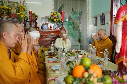 Video-Lễ cầu siêu tam thất cho Phật tử  Nguyễn Thị Xê