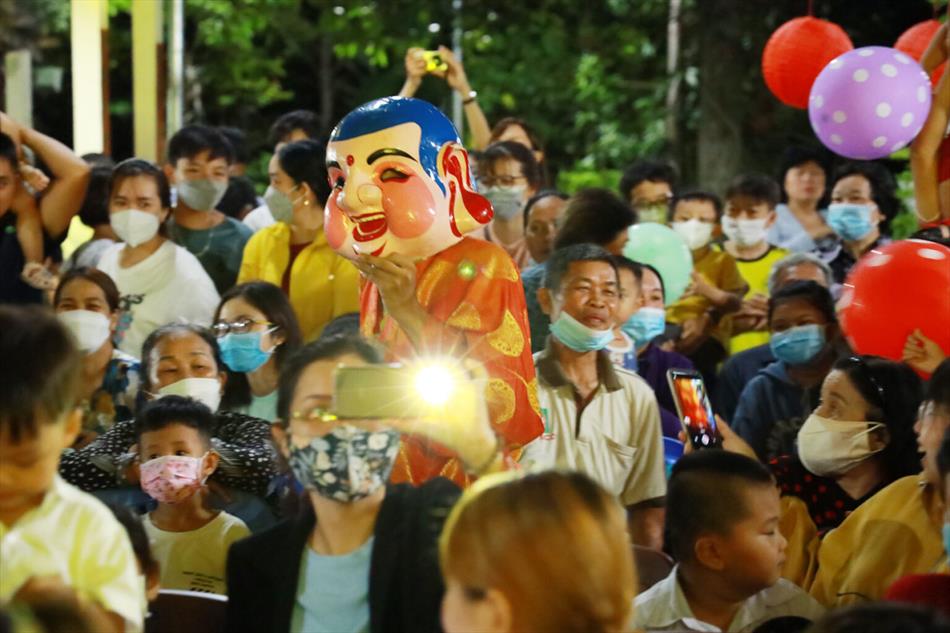 1.000 người tham dự Vui hội Trung Thu tại chùa Ân Thọ
