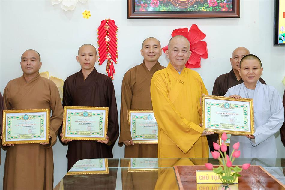 Ban Trị sự GHPGVN tỉnh Long An thăm và làm việc tại huyện Tân Trụ Ban Trị sự GHPGVN tỉnh Long An thăm và làm việc tại huyện Tân Trụ