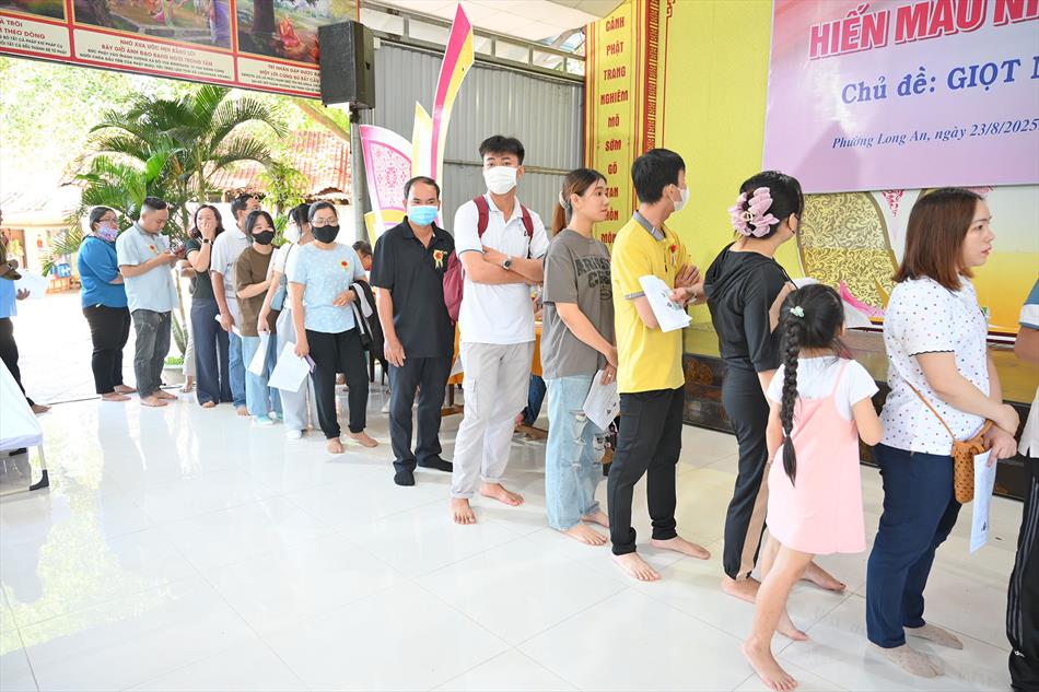 1 TIẾP NHẬN - KHÁM SÀN LỌC 1 TIẾP NHẬN - KHÁM SÀN LỌC