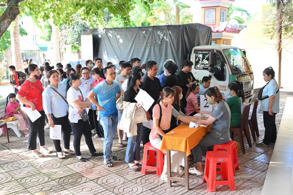 1 TIẾP NHẬN - KHÁM SÀN LỌC 1 TIẾP NHẬN - KHÁM SÀN LỌC