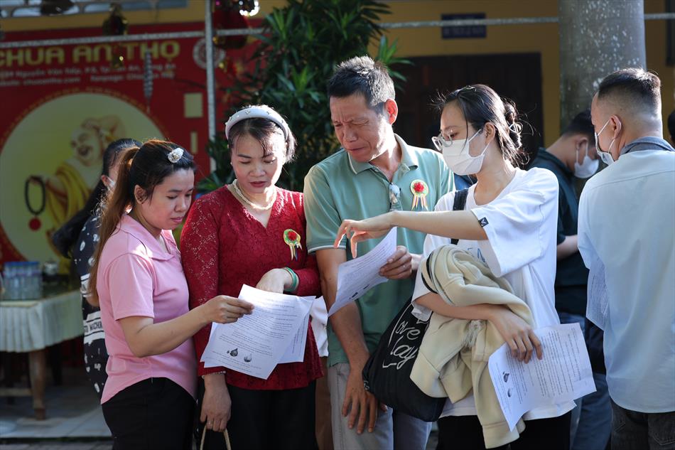 1 TIẾP NHẬN - KHÁM SÀN LỌC 1 TIẾP NHẬN - KHÁM SÀN LỌC