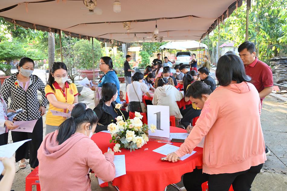 1 TIẾP NHẬN - KHÁM SÀN LỌC 1 TIẾP NHẬN - KHÁM SÀN LỌC