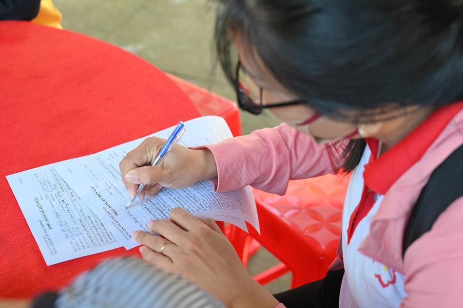 1 TIẾP NHẬN - KHÁM SÀN LỌC 1 TIẾP NHẬN - KHÁM SÀN LỌC