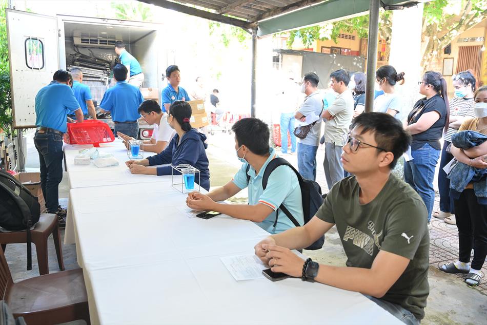 1 TIẾP NHẬN - KHÁM SÀN LỌC 1 TIẾP NHẬN - KHÁM SÀN LỌC