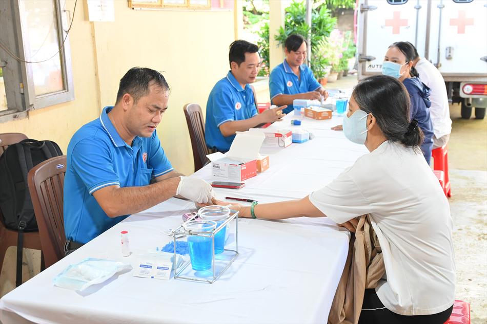 1 TIẾP NHẬN - KHÁM SÀN LỌC 1 TIẾP NHẬN - KHÁM SÀN LỌC