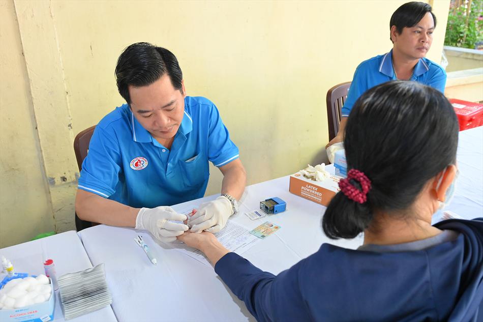 1 TIẾP NHẬN - KHÁM SÀN LỌC 1 TIẾP NHẬN - KHÁM SÀN LỌC