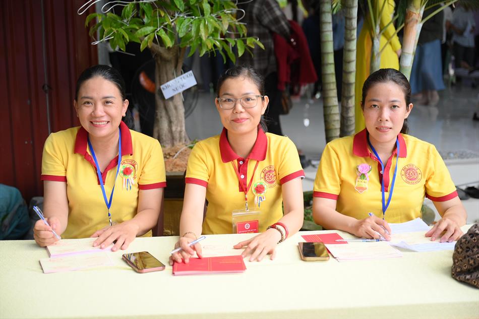 10 KHOẢNH KHẮC ĐÁNG NHỚ 10 KHOẢNH KHẮC ĐÁNG NHỚ