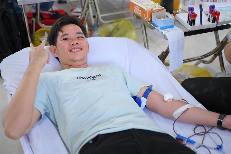 6 HIẾN MÁU TƯƠI ĐẸP 6 HIẾN MÁU TƯƠI ĐẸP