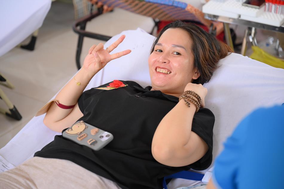 6 HIẾN MÁU TƯƠI ĐẸP 6 HIẾN MÁU TƯƠI ĐẸP