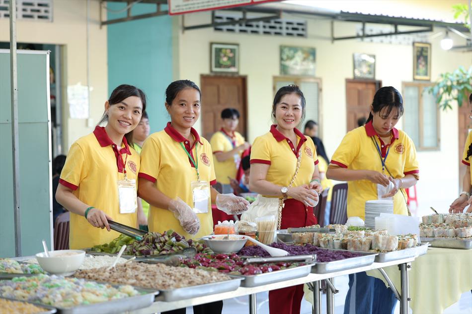 9 CHUẨN BỊ - ẨM THỰC 9 CHUẨN BỊ - ẨM THỰC