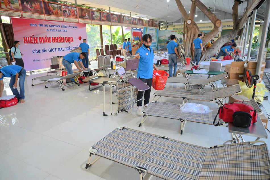 9 CHUẨN BỊ - ẨM THỰC 9 CHUẨN BỊ - ẨM THỰC