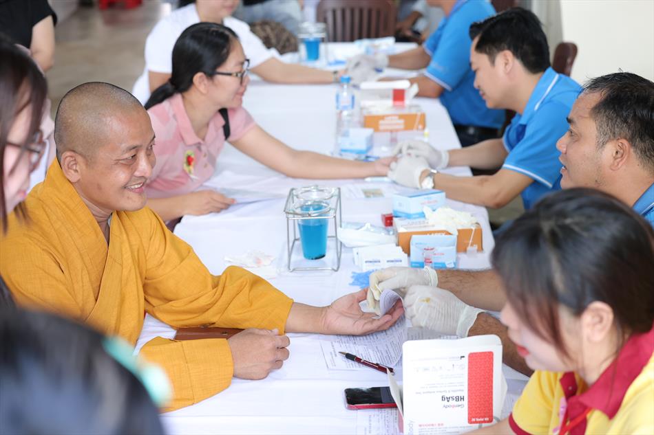 1 TIẾP NHẬN - KHÁM SÀN LỌC 1 TIẾP NHẬN - KHÁM SÀN LỌC
