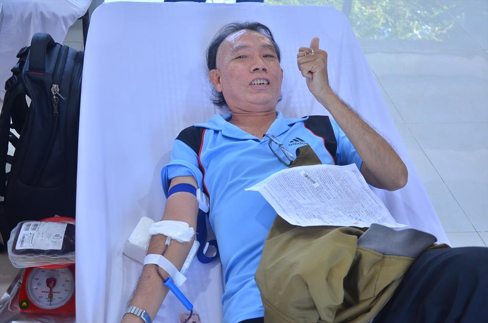 6 HIẾN MÁU TƯƠI ĐẸP 6 HIẾN MÁU TƯƠI ĐẸP