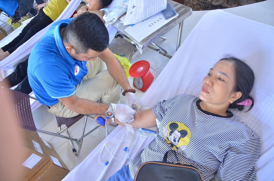6 HIẾN MÁU TƯƠI ĐẸP 6 HIẾN MÁU TƯƠI ĐẸP