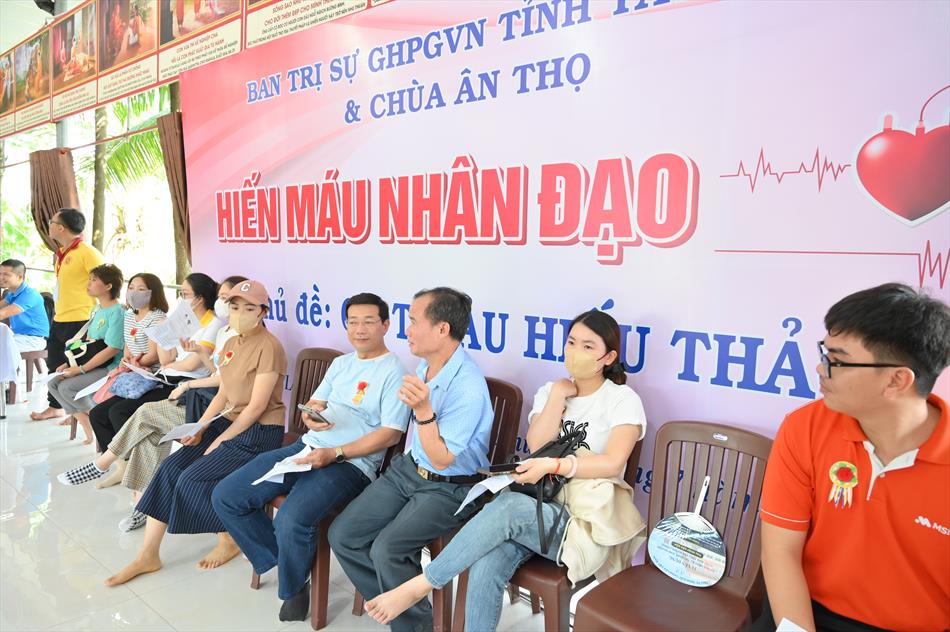 5 KHÔNG GIAN LẤY MÁU - CHỜ ĐẾN LƯỢT 5 KHÔNG GIAN LẤY MÁU - CHỜ ĐẾN LƯỢT