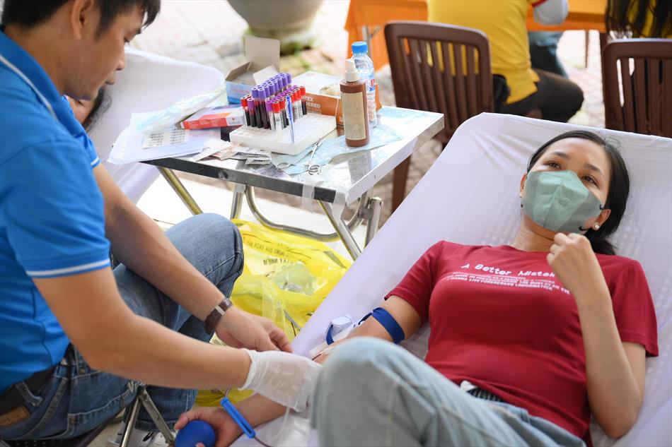 6 HIẾN MÁU TƯƠI ĐẸP 6 HIẾN MÁU TƯƠI ĐẸP