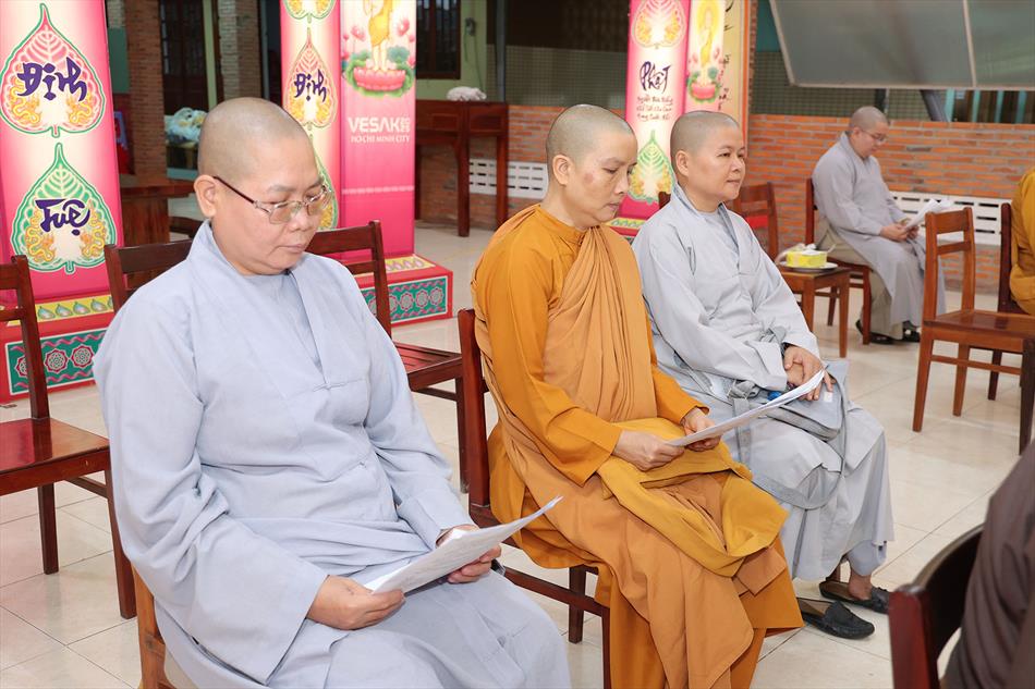 BUỔI LỄ TRANG NGHIÊM
