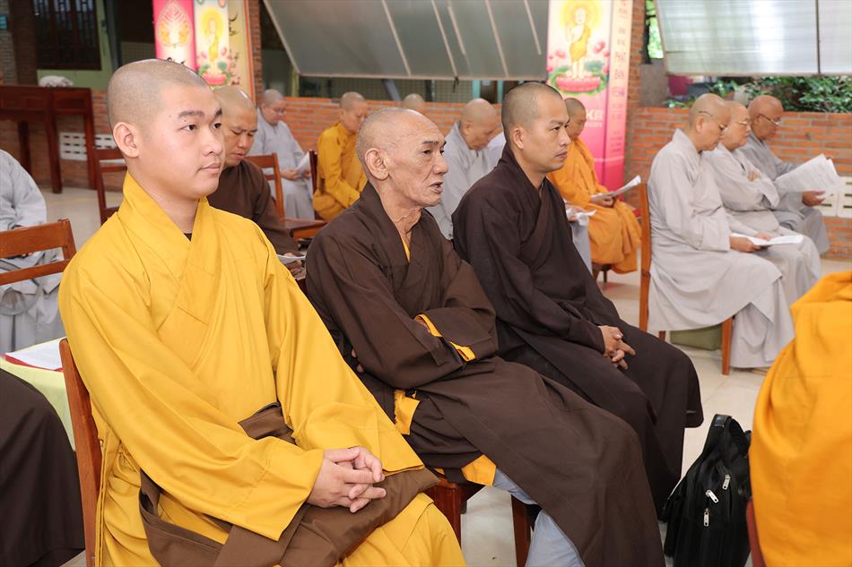 BUỔI LỄ TRANG NGHIÊM