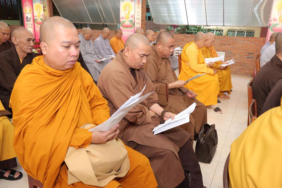 BUỔI LỄ TRANG NGHIÊM