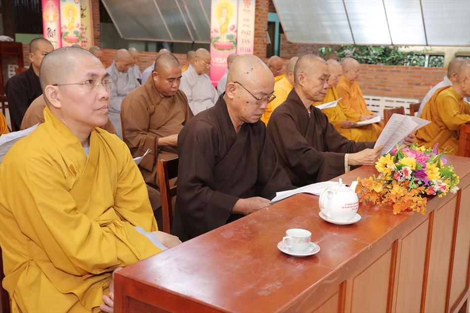 BUỔI LỄ TRANG NGHIÊM