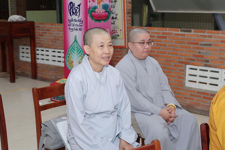 BUỔI LỄ TRANG NGHIÊM