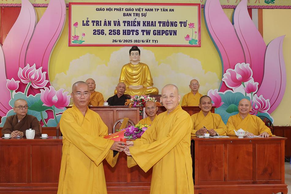 BUỔI LỄ TRANG NGHIÊM
