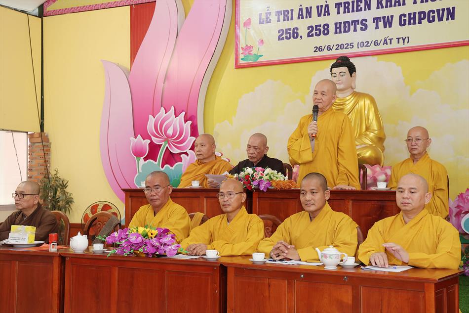 BUỔI LỄ TRANG NGHIÊM