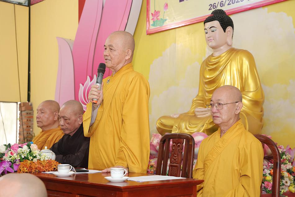 BUỔI LỄ TRANG NGHIÊM