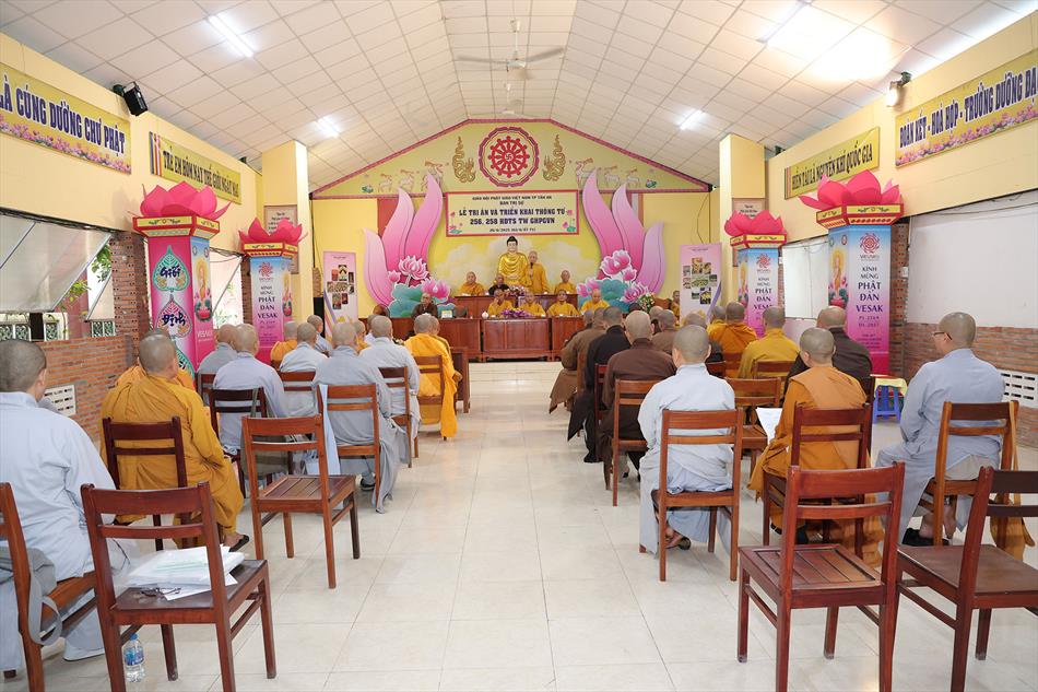 BUỔI LỄ TRANG NGHIÊM