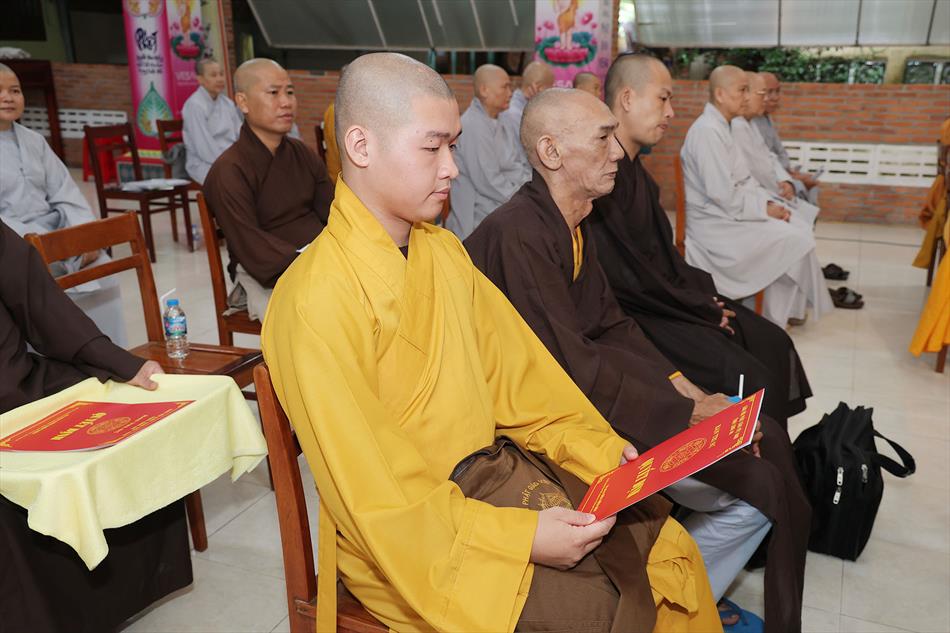 BUỔI LỄ TRANG NGHIÊM
