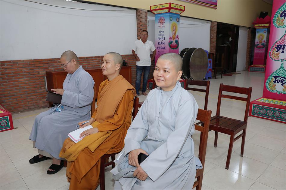 BUỔI LỄ TRANG NGHIÊM