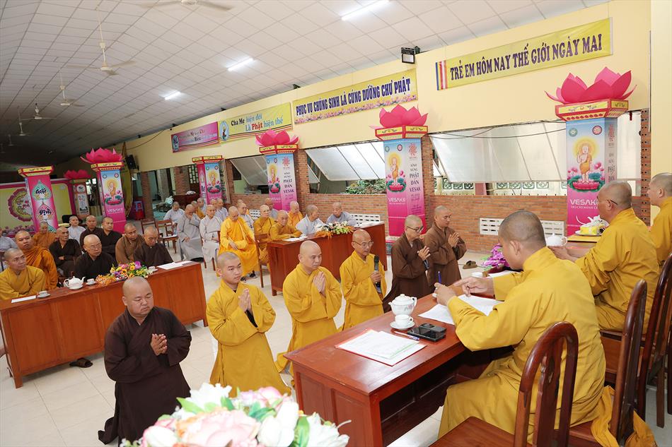 BUỔI LỄ TRANG NGHIÊM