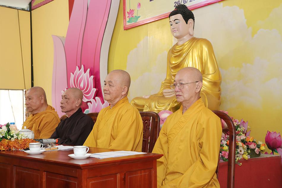 BUỔI LỄ TRANG NGHIÊM
