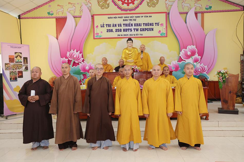 BUỔI LỄ TRANG NGHIÊM