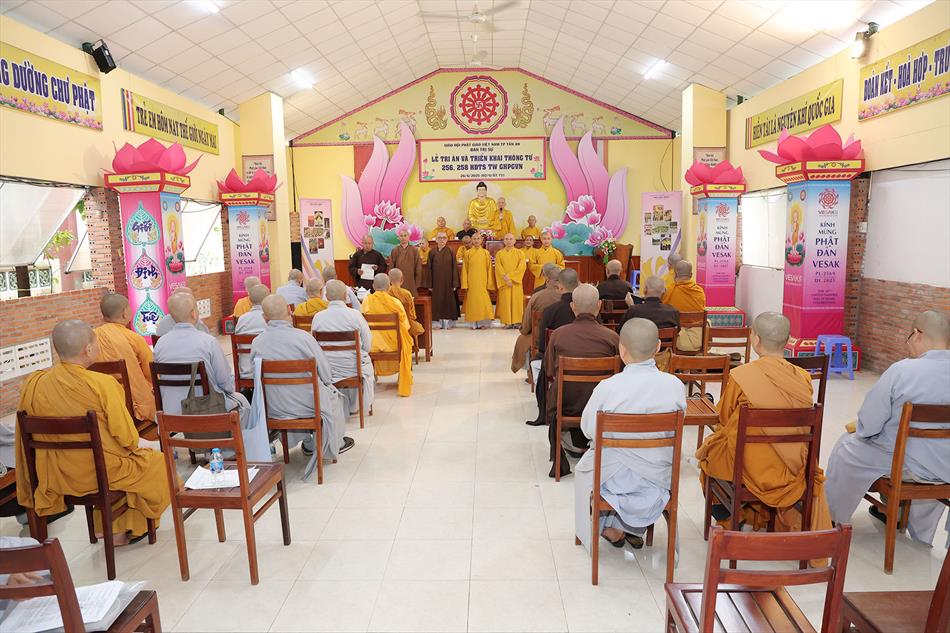 BUỔI LỄ TRANG NGHIÊM