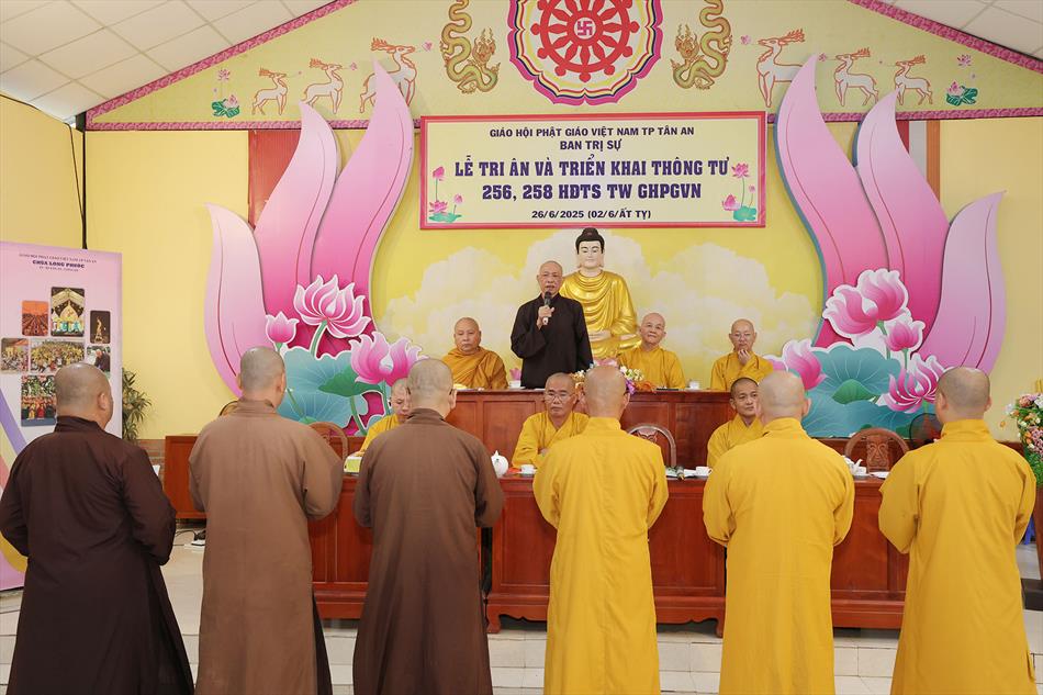 BUỔI LỄ TRANG NGHIÊM