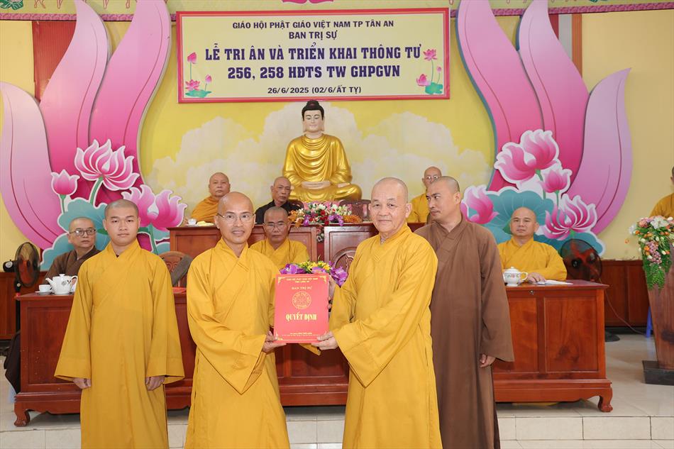 CÔNG CỬ NHÂN SỰ 2 BAN ĐẠI DIỆN 