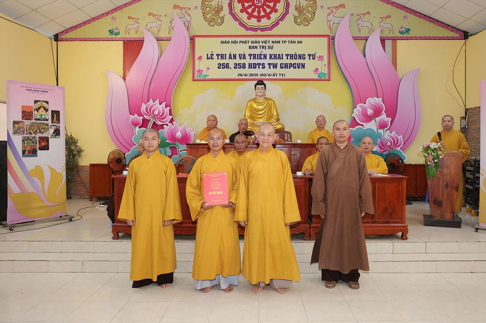 CÔNG CỬ NHÂN SỰ 2 BAN ĐẠI DIỆN 