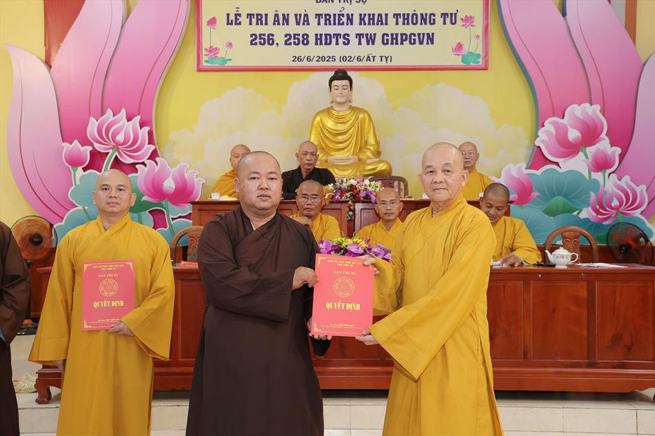 CÔNG CỬ NHÂN SỰ 2 BAN ĐẠI DIỆN 