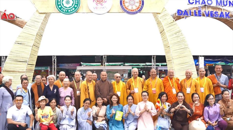 Ban Văn hoá Trung ương Khai mạc Lễ hội Văn hoá Phật giáo Vesak Liên Hợp quốc 2025 Ban Văn hoá Trung ương Khai mạc Lễ hội Văn hoá Phật giáo Vesak Liên Hợp quốc 2025