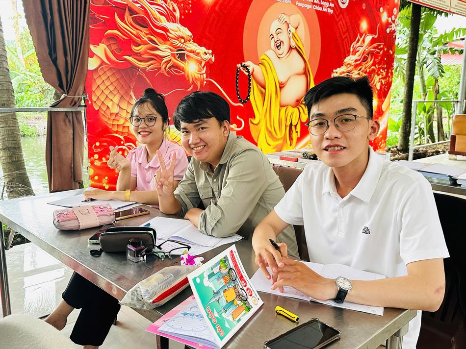 CHỮ ĐẸP – TÂM ĐẸP: BUỔI HỌC Ý NGHĨA TẠI CHÙA ÂN THỌ CHỮ ĐẸP – TÂM ĐẸP: BUỔI HỌC Ý NGHĨA TẠI CHÙA ÂN THỌ